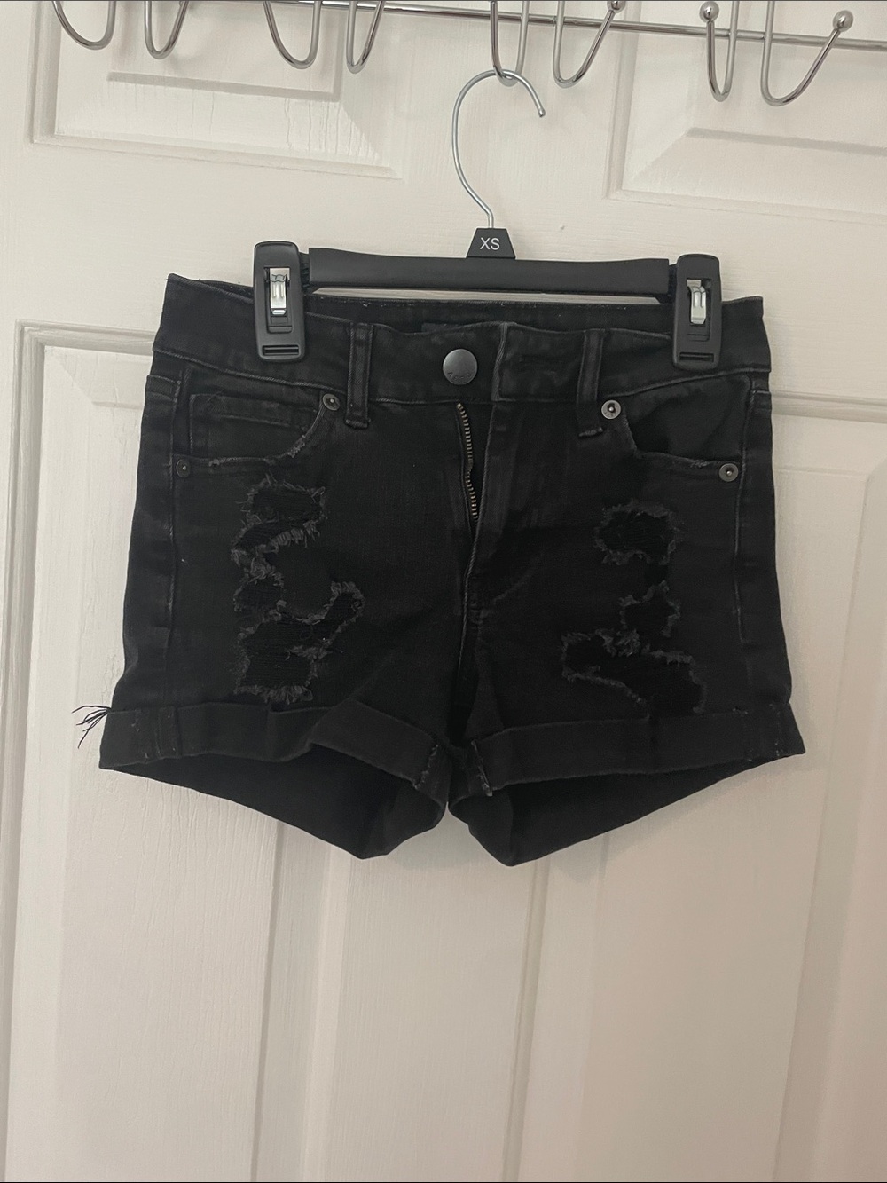 Aeropostale Black Distressed Rolled-Hem Denim Shorts